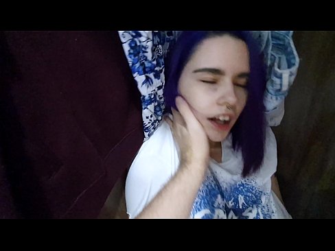 ❤️ Našiel som svoju sestru v skrini a pomohol som jej spraviť sa ❤️❌ Šukanie video na nás sk.mumsp.ru ❌️